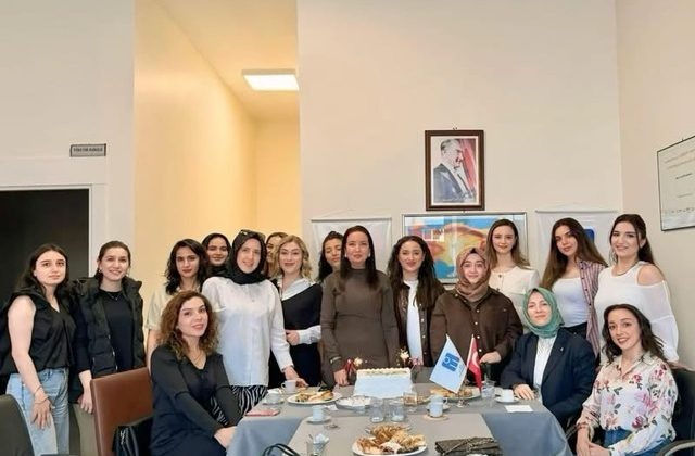 İMO Kahramanmaraş’tan Kadın Üyelere Anlamlı Anneler Günü Buluşması