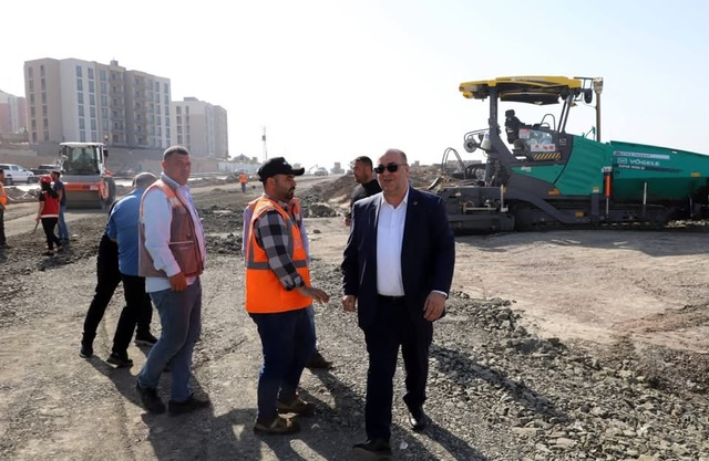 Doğukent Güneşevler’de Asfalt Çalışmaları Hız Kazandı