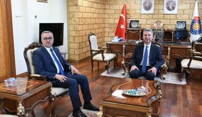 Hayrettin Güngör’den KSÜ Rektörü Okumuş’a Nezaket Ziyareti