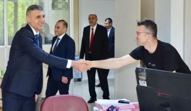 Sosyal Güvenlik Haftası’nda Personele Anlamlı Ziyaret