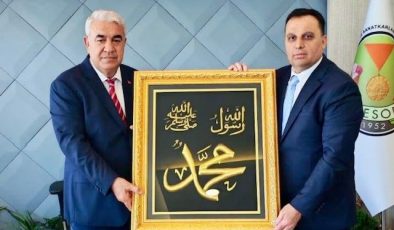 Başkan Halit Orhan ve yönetiminden KMESOB Başkanı Ahmet Kuybu’ya hayırlı olsun ziyareti