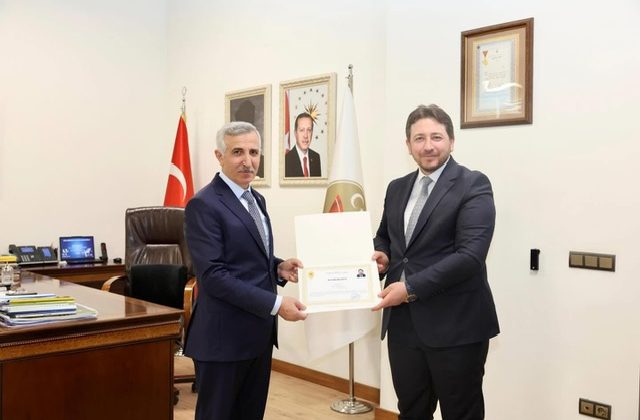 Eshabil Yıldız’a “Başarı Belgesi”, Yeni Görevine Uğurlandı
