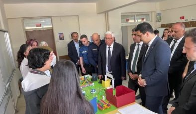 Pazarcık’ta TÜBİTAK Bilim Fuarı Coşkusu