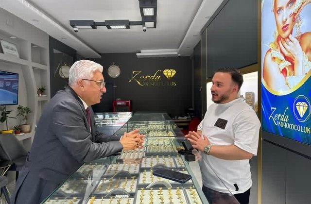 Başkan Haydar İkizer’in Pazarcık’ta Esnaf Ziyaretleri Sürüyor