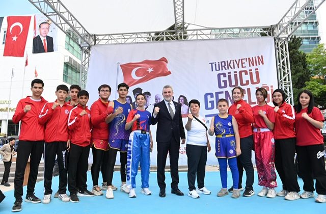 Atatürk’ü Anma, Gençlik ve Spor Bayramı, Milli İrade Meydanı’nda Coşkuyla Kutlandı