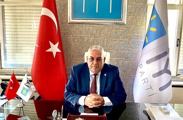 İYİ Parti Onikişubat İlçe Başkanı Hüseyin Gürbak Görevden Alındığını Açıkladı