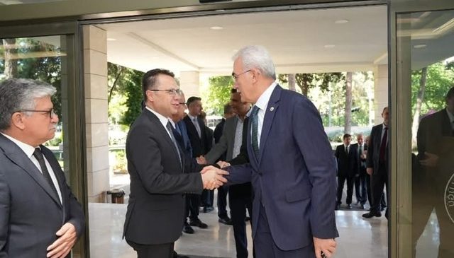 ORMAN YANGINLARIYLA MÜCADELE HAZIRLIKLARI ANTALYA’DA MASAYA YATIRILDI
