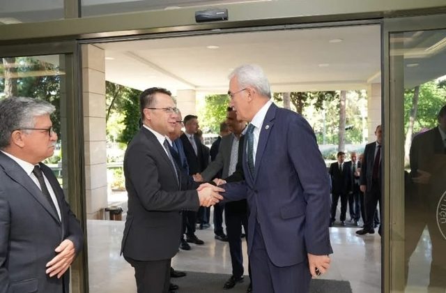 ORMAN YANGINLARIYLA MÜCADELE HAZIRLIKLARI ANTALYA’DA MASAYA YATIRILDI
