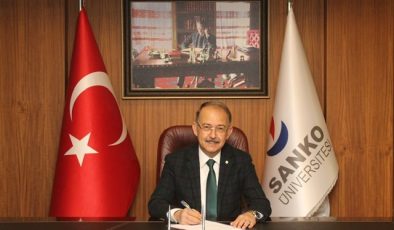 SANKO ÜNİVERSİTESİ REKTÖRÜ PROF. DR. DAĞLI:-“BAYRAMLAR MİLLİ VE MANEVİ DEĞERLERİN YAŞATILMASINDA ÖNEMLİ BİR YERE SAHİPTİR”
