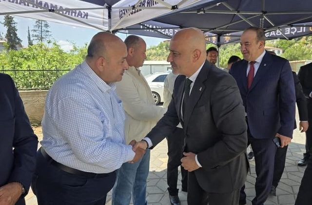 AK Parti Türkoğlu Teşkilatı Bayramlaşma Programında Buluştu