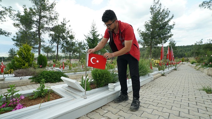 Büyükşehir, Kapıçam Mezarlığı’nı Bayrama Hazırlıyor