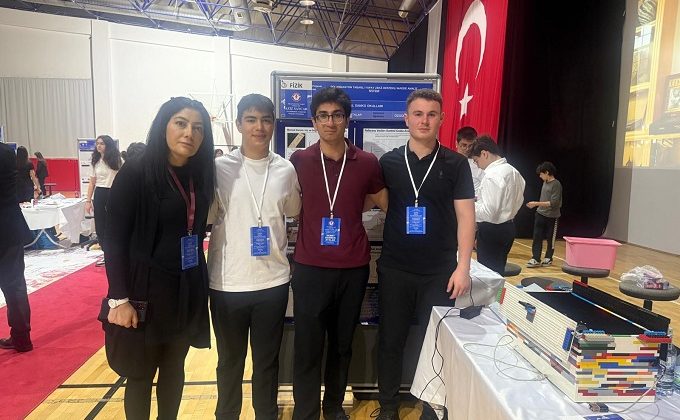SANKO OKULLARI ÖĞRENCİLERİ, AZİZ SANCAR FEN BİLİMLERİ ARAŞTIRMA PROJELERİ YARIŞMASI’NDA TÜRKİYE İKİNCİSİ OLDU