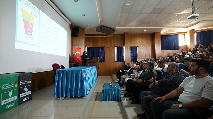 Büyükşehirden Üniversite Gençliğine Sıfır Atık Eğitimi