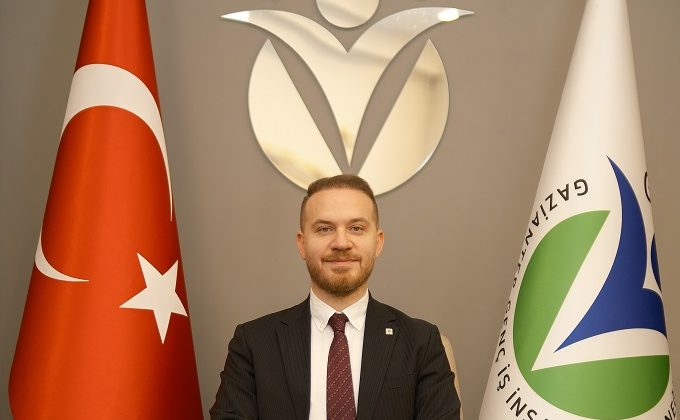 Kara;”19 Mayıs Atatürk’ü Anma, Gençlik ve Spor Bayramı’nı en içten dileklerimle kutluyorum”
