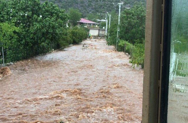 Kahramanmaraş’ta Sağanak Etkili Oldu: Dereler Taştı, Tarım Arazileri Su Altında Kaldı