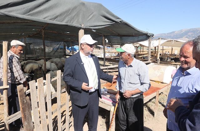 DULKADİROĞLU’NDA KURBAN BAYRAMI HAZIRLIKLARI