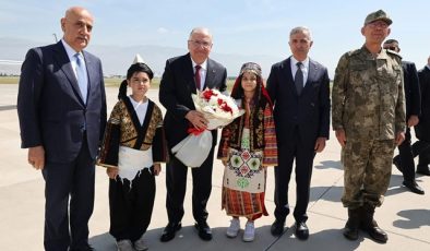 Milli Savunma Bakanı Yaşar Güler Kahramanmaraş’ta temaslarda bulundu