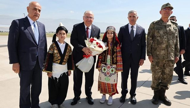 Milli Savunma Bakanı Yaşar Güler Kahramanmaraş’ta temaslarda bulundu