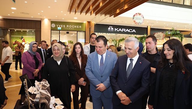 Geleneksel III. Kadın Emeği Alışveriş Festivali Kapılarını Açtı