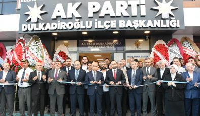 AK Parti Dulkadiroğlu İlçe Başkanlığı Yeni Hizmet Binası Açıldı