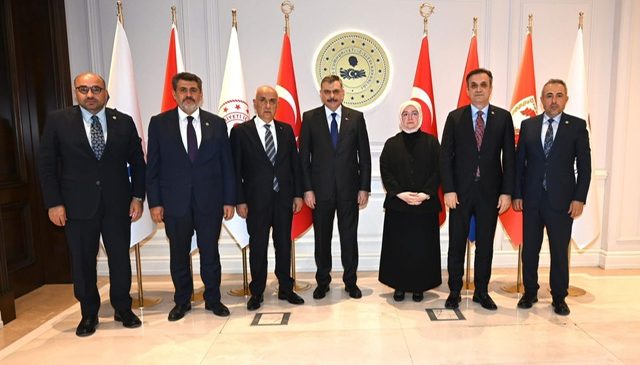 AK Parti Kahramanmaraş Milletvekillerinden İçişleri Bakanı Çiftçi’ye Ziyaret