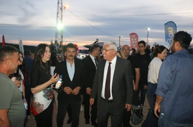 Başkan İkizer, 10. Tilkiler Köyü Festivali’ne Katıldı