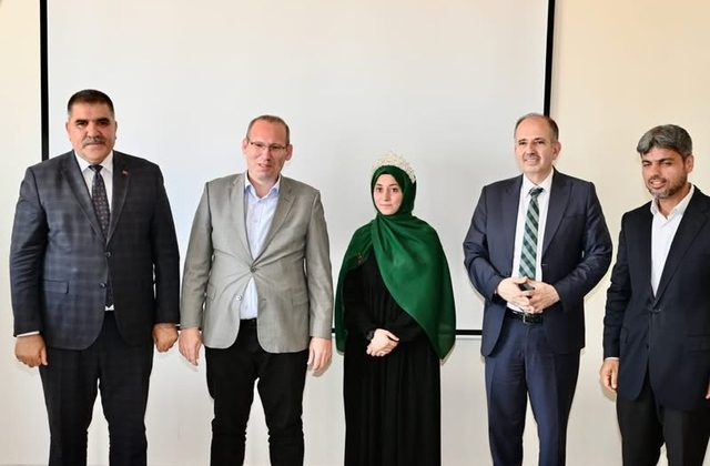 Türkoğlu’nda Hafızlık Öğrencilerine Moral ve Destek Programı