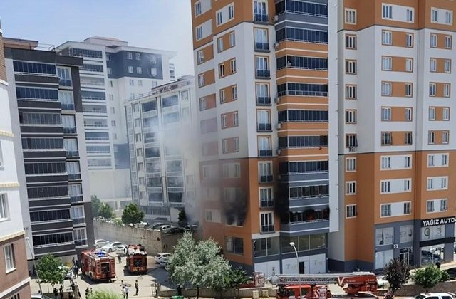 Kahramanmaraş’ta Apartman dairesinde  Yangın: 3 Kişi Hayatını Kaybetti