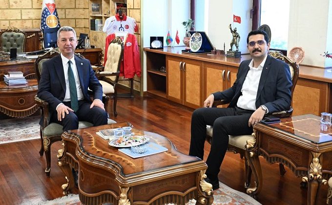 Pazarcık Kaymakamı Hulusi Teke’den Kurum Amirlerine Nezaket Ziyareti