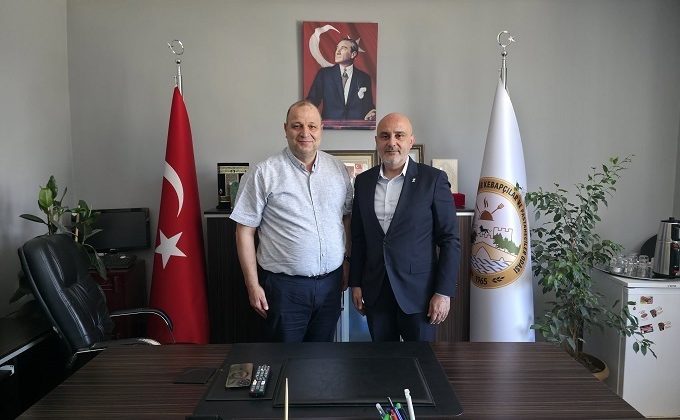 AK Parti İl Başkanı Burak Gül’den Esnaf Odasına Ziyaret