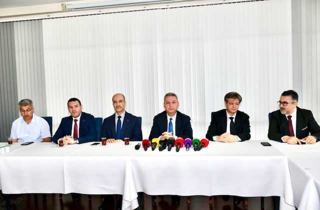 REKTÖR OKUMUŞ’TAN KSÜ İÇİN GÜÇLÜ VİZYON: “HEDEFİMİZ TÜRKİYE’NİN İLK 50 ÜNİVERSİTESİ ARASINA GİRMEK”