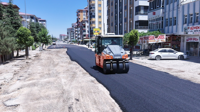 Büyükşehir, Elbistan Darende Caddesi’nde Dönüşüm Başlattı