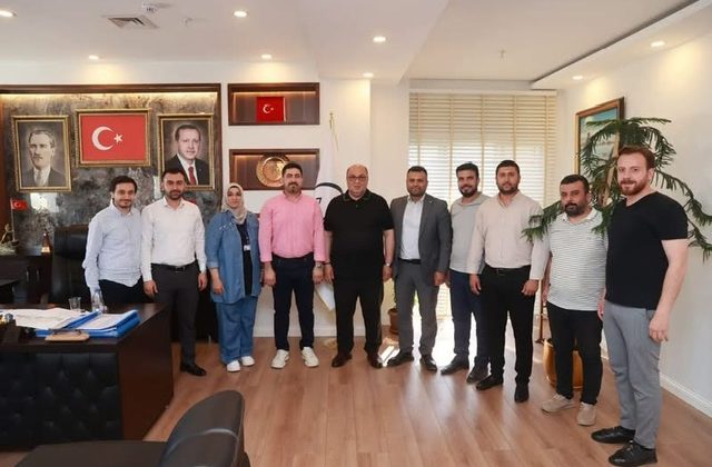 HİZMET-İŞ Sendikası’ndan Dulkadiroğlu Belediye Başkanı Mehmet Akpınar’a Ziyaret