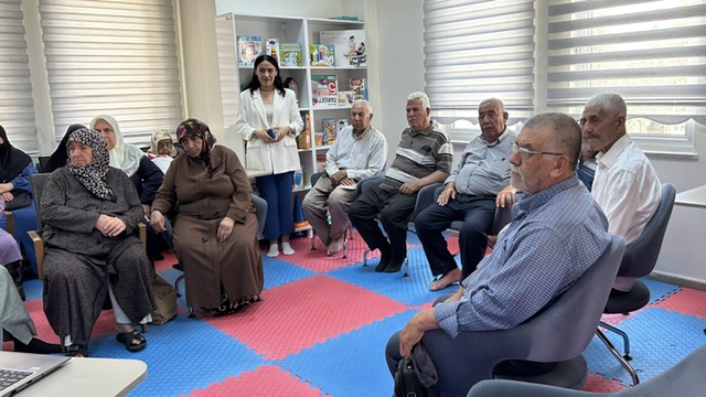 Büyükşehir’den Yaşlılara Dijital Güvenlik Eğitimi