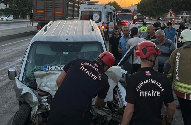 Kahramanmaraş’ta Zincirleme Trafik Kazası: 4 Kişi Yaralandı