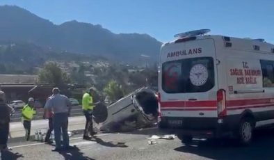 Kahramanmaraş’ta otomobilin takla attığı kazada 1 kişi öldü, 4 kişi yaralandı