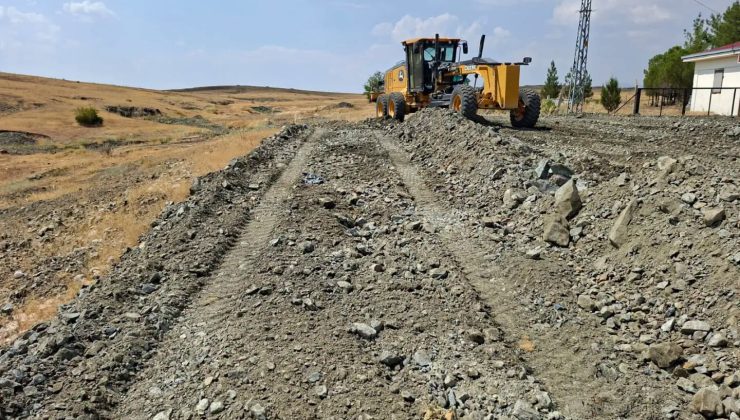 Dulkadiroğlu Belediyesi Denizli Mahallesi’nde Stabilize Yol Çalışmaları Sürüyor