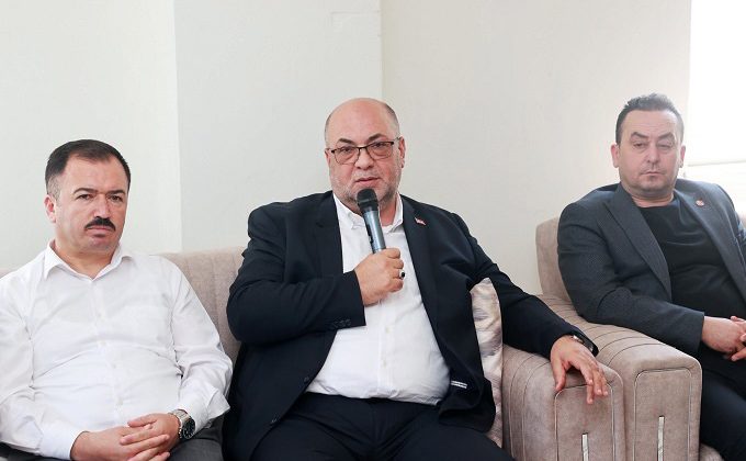 Dulkadiroğlu’nda İstasyon Mahallesi Buluşması: Tapu Sorunları ve Altyapı Çalışmaları Görüşüldü