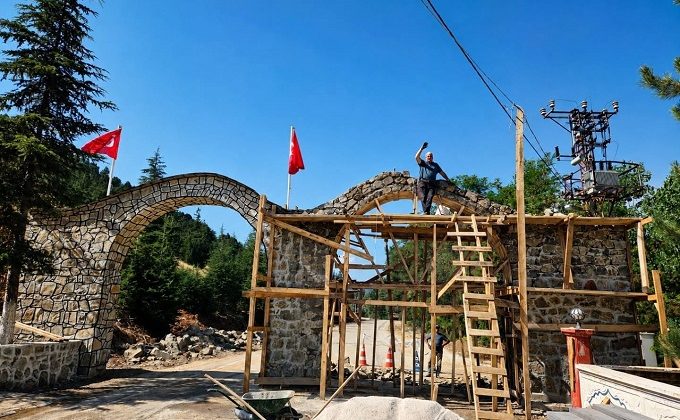 Ekinözü Belediyesi İlçe Genelinde Çalışmalarını Sürdürüyor
