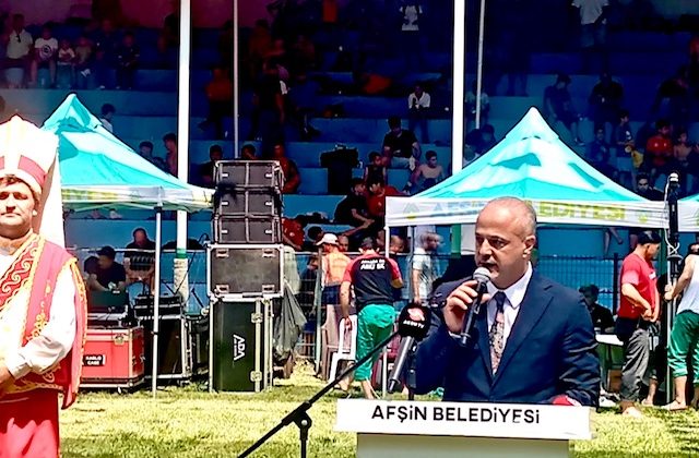 Başkan Kıraç: “Karakucak Güreşi Gücün, Mertliğin ve Kardeşliğin Adıdır”