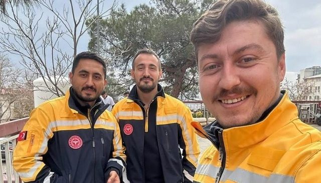 Sağlıkçılar Dua Bekliyor: Yaralıları Kurtarırken Canlarından Oluyorlardı