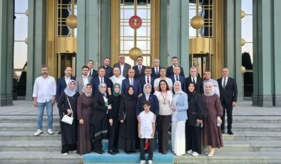 Burak Gül: “Ayla Öğretmenimiz ve Evlatlarımızın Emanetlerine Sahip Çıkacağız”
