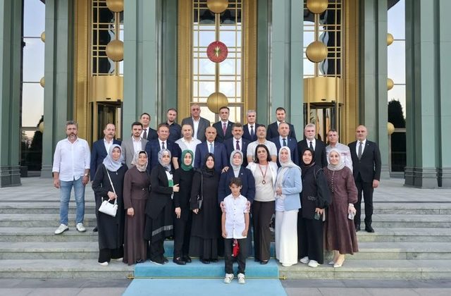Burak Gül: “Ayla Öğretmenimiz ve Evlatlarımızın Emanetlerine Sahip Çıkacağız”