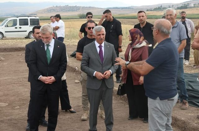 Kahramanmaraş’ın 9 Bin Yıllık Tarihi Domuztepe Höyüğü,  Gün Yüzüne Çıkıyor