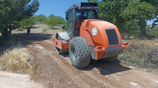 Dulkadiroğlu Belediyesi’nden Ağabeyli Mahallesi’nde Yol Çalışması