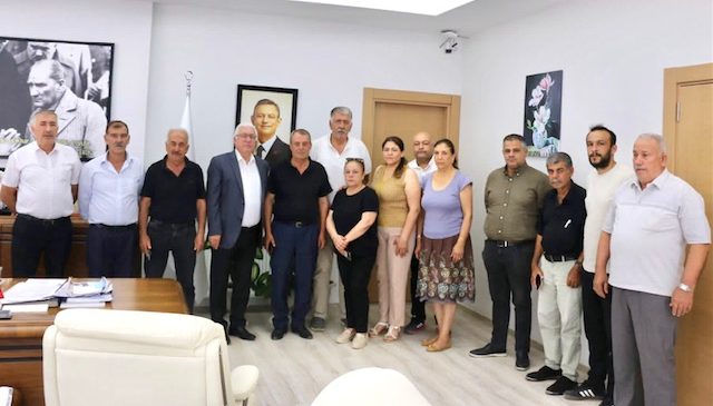 Pazarcık Belediye Başkanı Haydar İkizer ve Meclis Üyelerinden Yeni Parti’ye Katılım