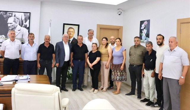 Pazarcık Belediye Başkanı Haydar İkizer ve Meclis Üyelerinden Yeni Parti’ye Katılım
