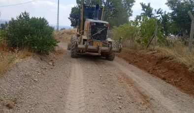Dulkadiroğlu’nda 105 Mahallede Yol Çalışmaları Sürüyor