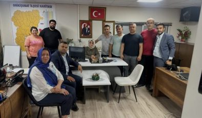 Hak-İş İl Başkanı ve Hizmet-İş Şube Başkanı Mehmet Akif Dağ’dan Onikişubat Belediyesi Emekçilerine Ziyaret