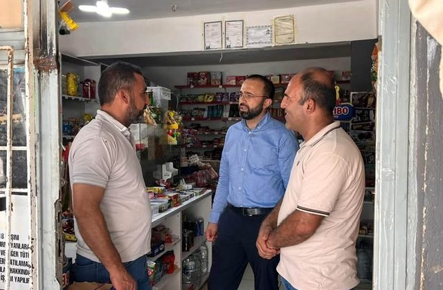 AK Parti Dulkadiroğlu Teşkilatı’ndan Erkenez Mahallesi’nde Esnaf Ziyareti